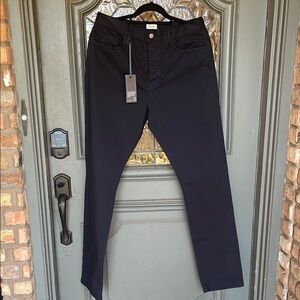 Trunk Clothiers Mens dark blue pants.